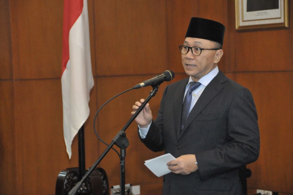 Ketua MPR: Yang Harus Dicegah Masuk Kampus LGBT, Bukan Cadar