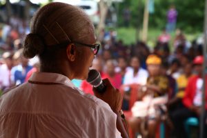 Kisah Unik Mama Emi, Kandidat Termuda Pilgub NTT Tapi Berambut Putih