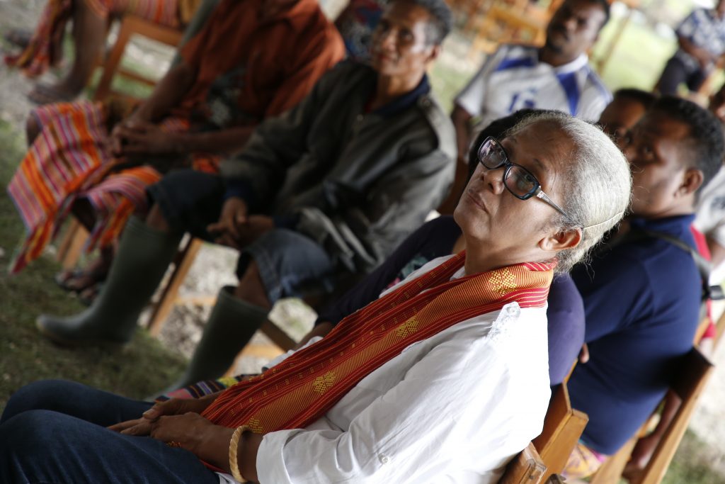 Peribahasa Orang Timor Soal "Ayam Betina" untuk Mama Emi