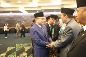 Jacki Uly Resmi jadi Anggota MPR