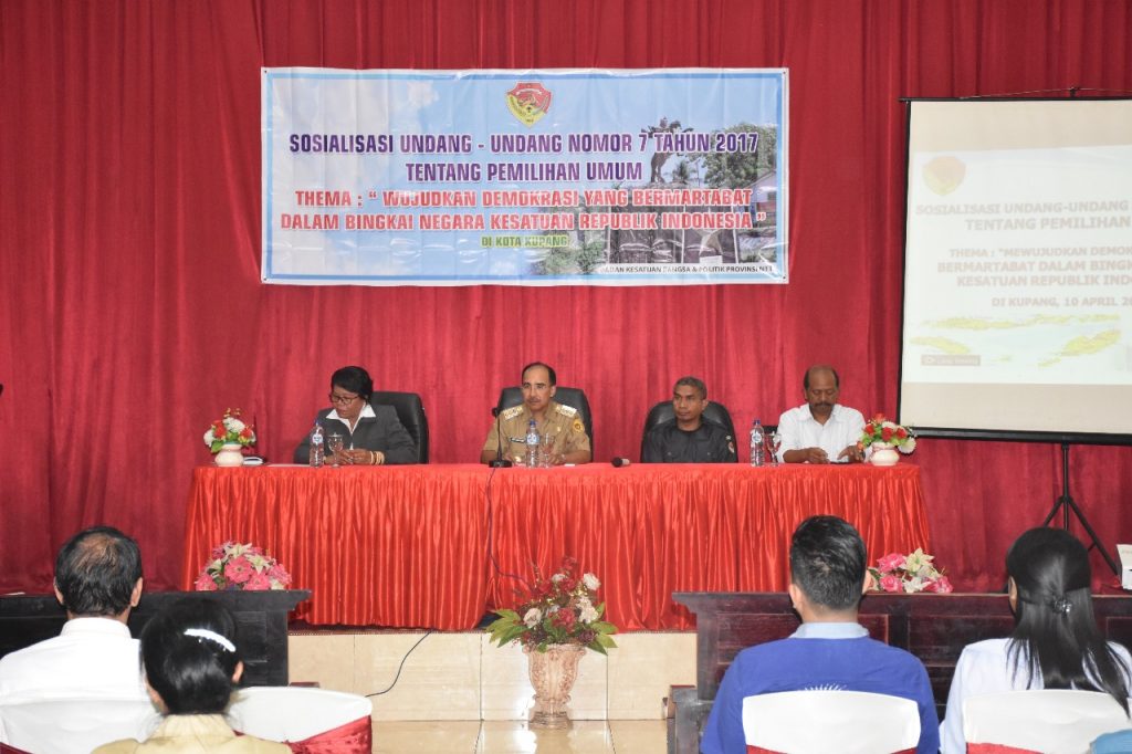 Tingkatkan Partisipasi Pemilih, Kesbangpol NTT Sosialisasi UU Pemilu