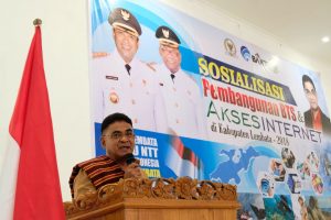 Andre Pareira Sosialisasi Pemasangan BTS dan Internet di Lembata