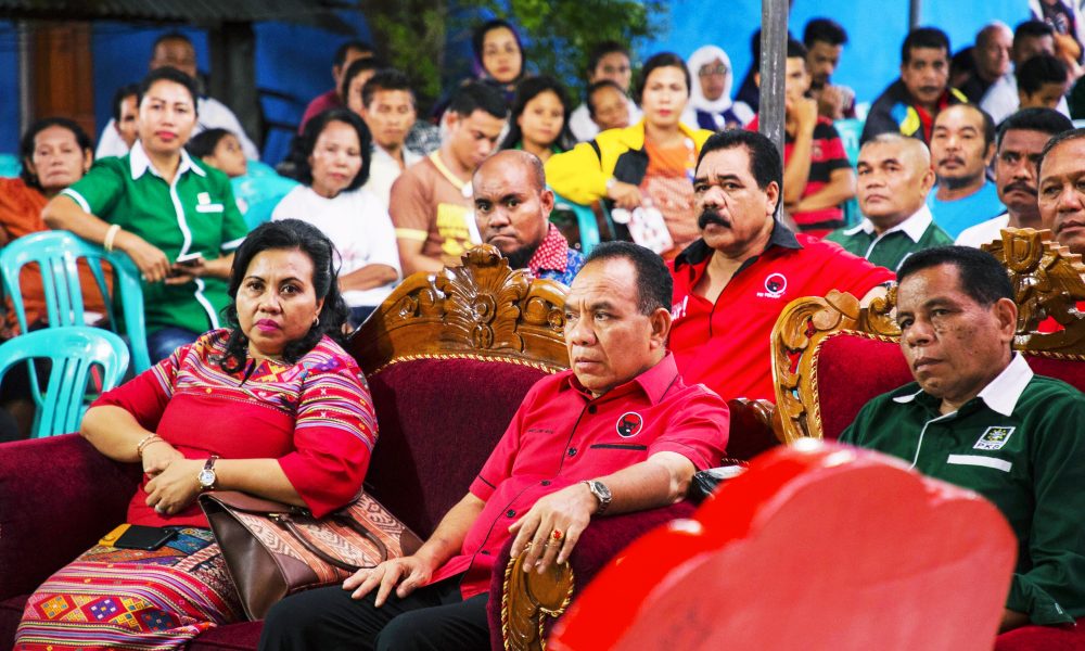 Frans Lebu Raya Takkan Tinggalkan Sahabatnya Marianus Sae
