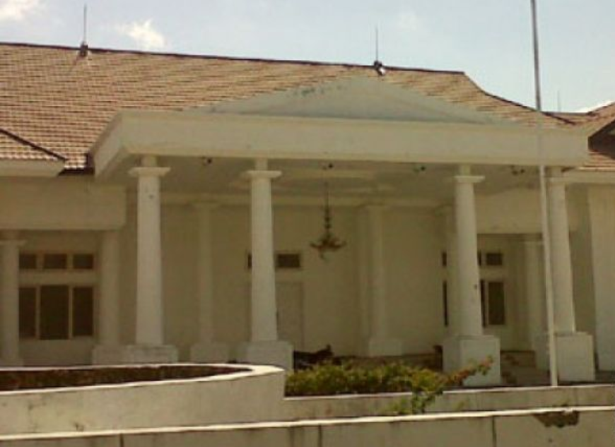 Setahun Menjabat, Jeriko Tak Tempati Rujab, Dikritik DPRD