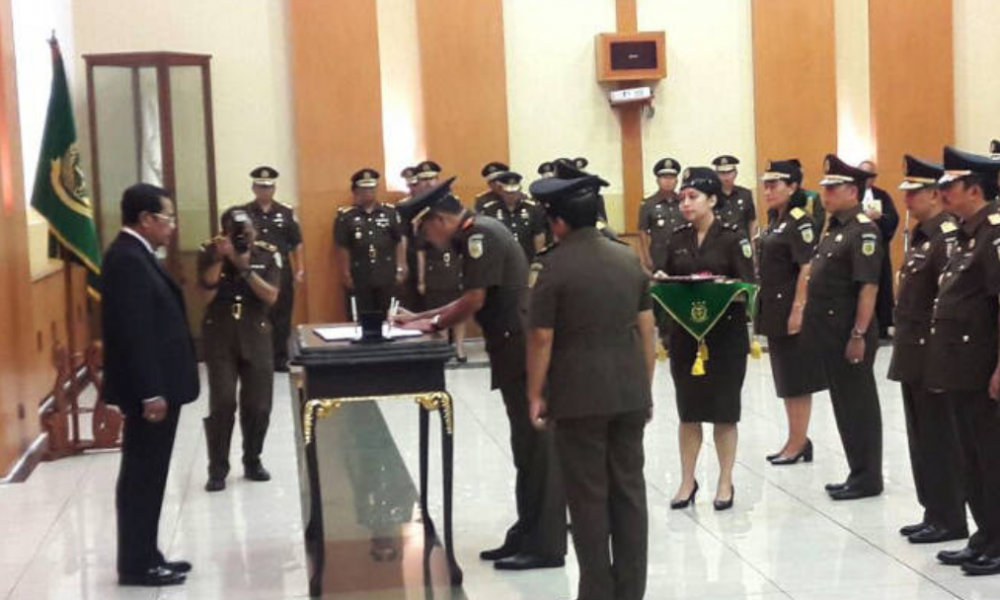 Resmi Kajati NTT, Siang Ini Febrie Tiba di Kupang