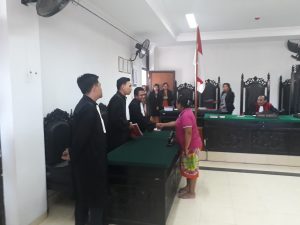 Ranti Kore Jalani Sidang Perdana di Pengadilan Tipikor
