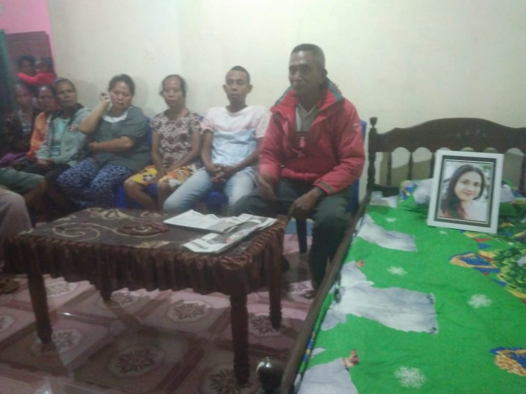 Keluarga Korban Minta Edward Sailana Dihukum Berat