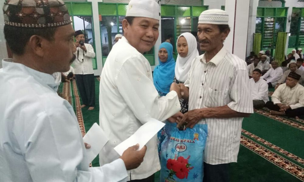 KKSS Berbagi Kasih di Masjid Al Anshar Alak