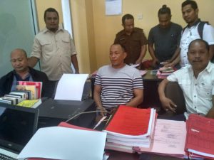 Tak Ditahan Polisi, Jaksa Jebloskan Herry Kadja Cs ke Rutan