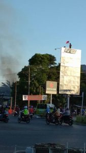 Lagi, Agustinus Woro Beraksi di Bundaran Gubernur