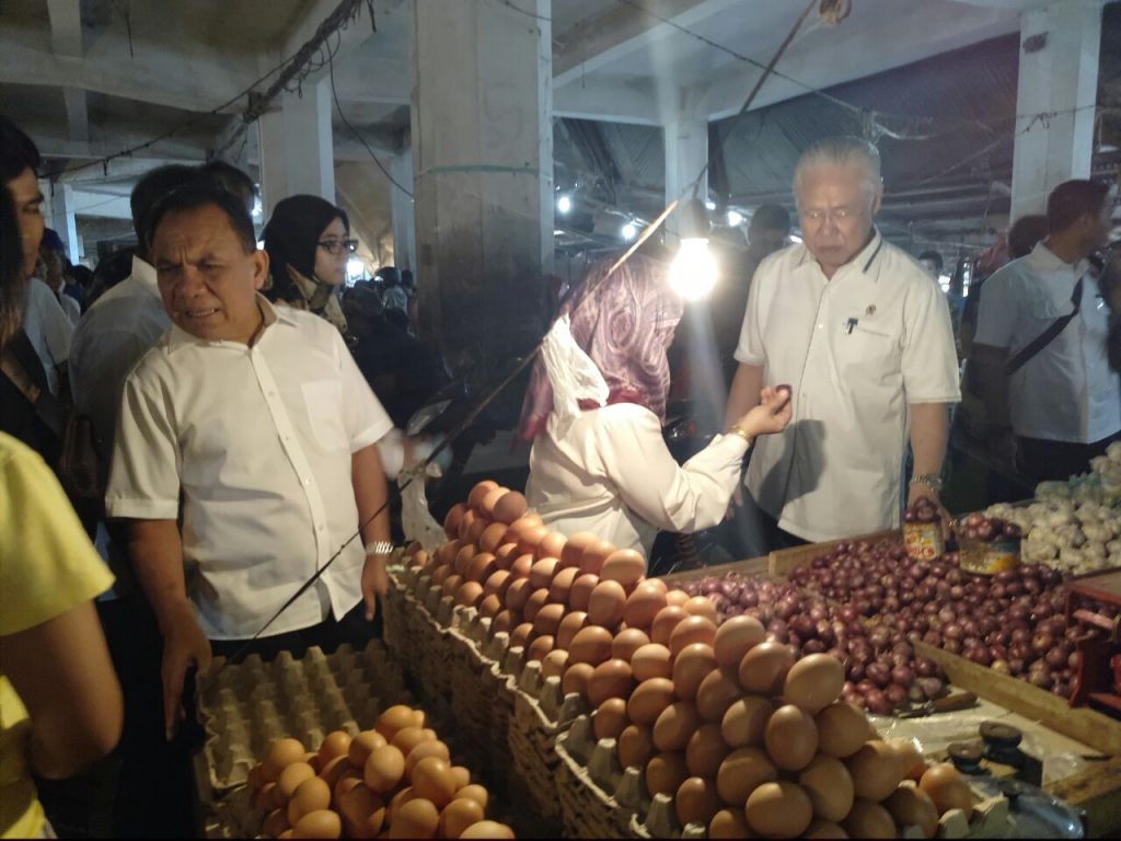 Kunker ke Kupang, Mendag Pantau Harga dan Stok Sembako