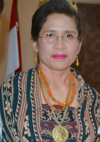 PKK Kota Kupang Gencar Promosi Tenun Ikat Motif Bunga Sepe