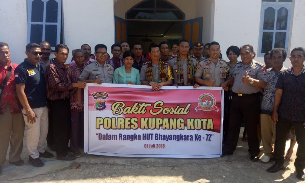 Polres Kupang Kota Baksos di Jemaat GMIT Sesawi Semau