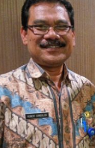 Robert Simbolon: Pelantikan Selasa Siang