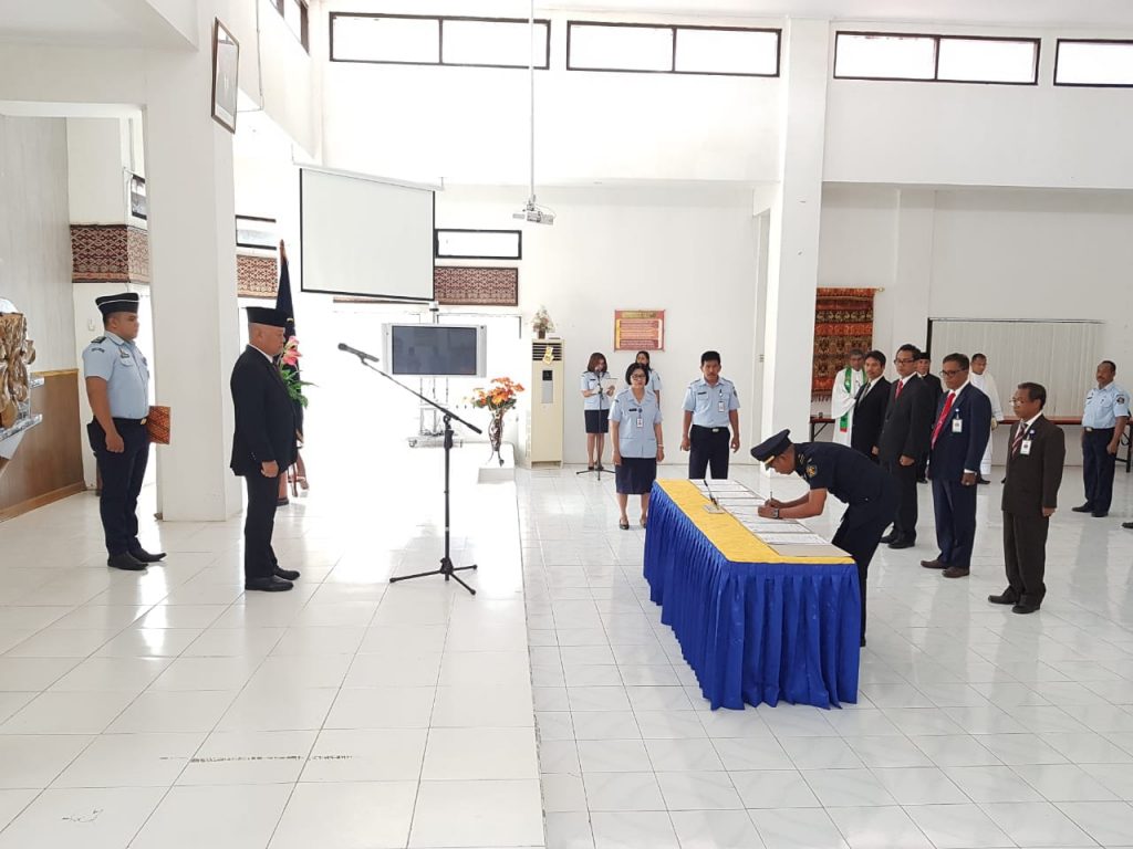 Kanwil Kemenkumham NTT Lantik 7 Pejabat PPNS