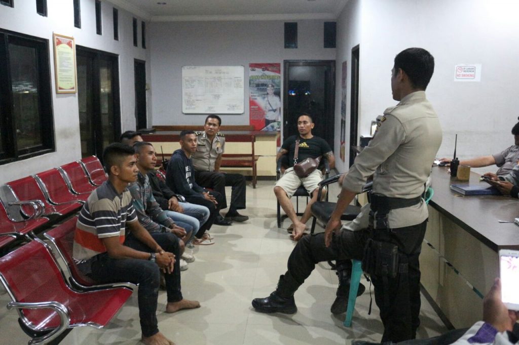 Buat Keributan di Oesapa, Empat Pria Berseragam Loreng Diciduk Polisi