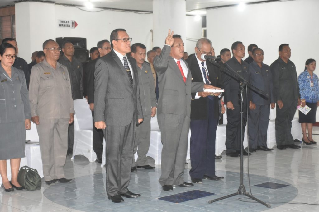 Wali Kota Lantik Tom Ga jadi Penjabat Sekda