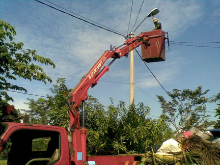 Usulan Rp 70 M juga untuk Beli 3 Mobil Pemasangan Lampu Jalan