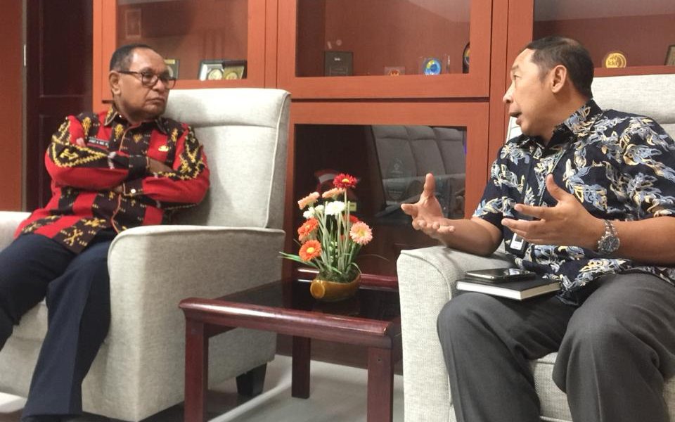 GM PLN UIW NTT Jelaskan Perkembangan Kelistrikan kepada Wagub