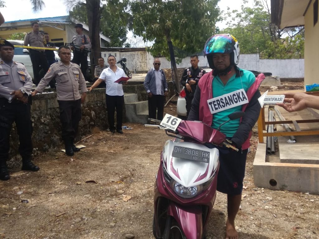 Rekonstruksi, Pembunuh Istri Sendiri Perankan 16 Adegan