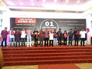 Tim Alpha Komitmen Perjuangkan Tenaga Honorer Jadi PNS