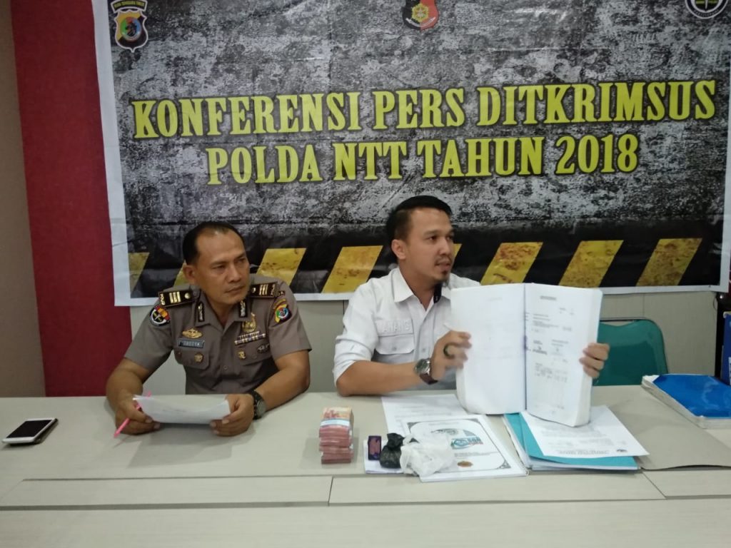 Korupsi Dana BOS SDI Liliba, Kepsek dan Bendahara Tersangka