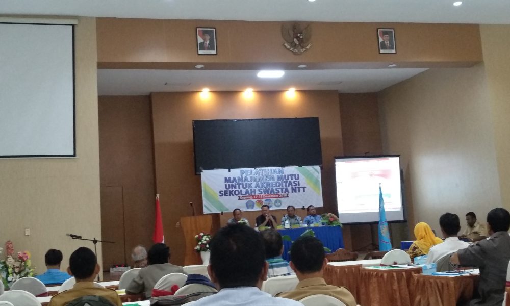 BMPS NTT Gelar Pelatihan Manajemen Mutu untuk Akreditasi Sekolah Swasta