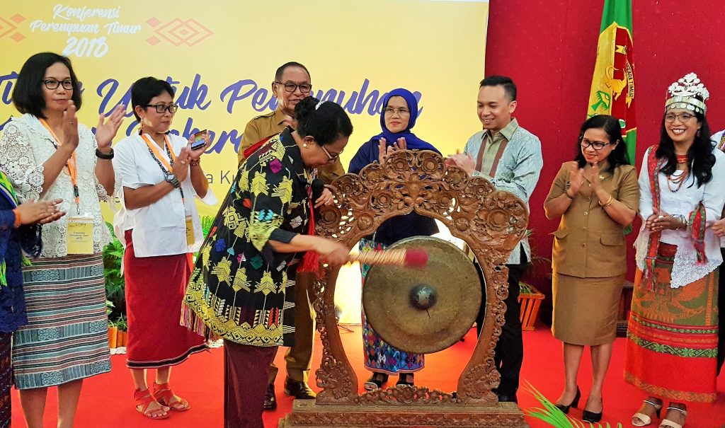 Menteri Yohana Yambise Buka Konferensi Perempuan Timur 2018 di NTT