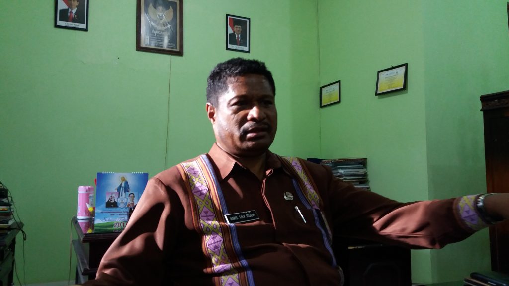 Bantuan Traktor untuk Kelompok Tani di NTT Cukup Banyak