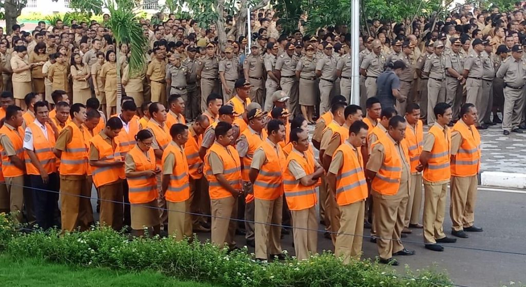 ASN Malas di Pemprov NTT Kenakan Rompi Orange