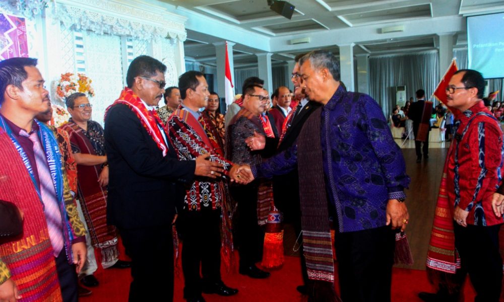 Hery Sianturi-Jonnery Bukit Resmi Pimpin IKBB Saroha NTT