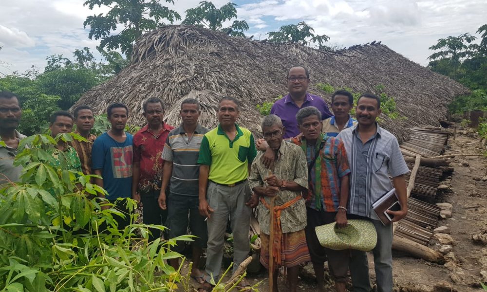 Ambruk Diterjang Angin, Winston Rondo Bantu SMAN 3 Takari Bangun Ruang Darurat