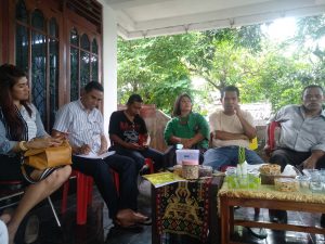 Laka Lena Angkat Bicara Soal Kisruh Politik Golkar Sumba Timur