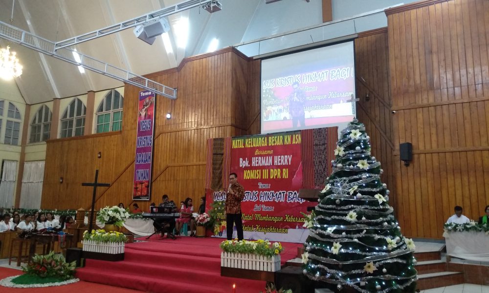 Herman Herry Janji Perjuangkan Nasib Honorer