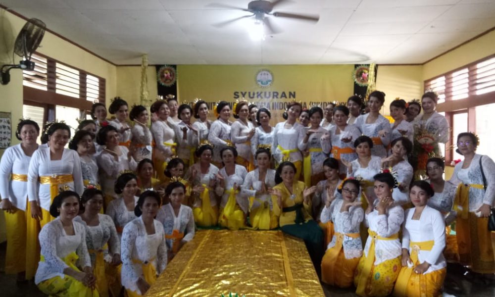 Meriah, Syukuran HUT XXXI WHDI di Kupang