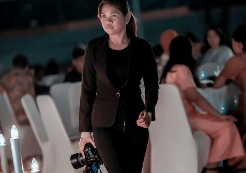 Nona Nomu, Cewek Kupang yang Geluti Dunia Fotografi