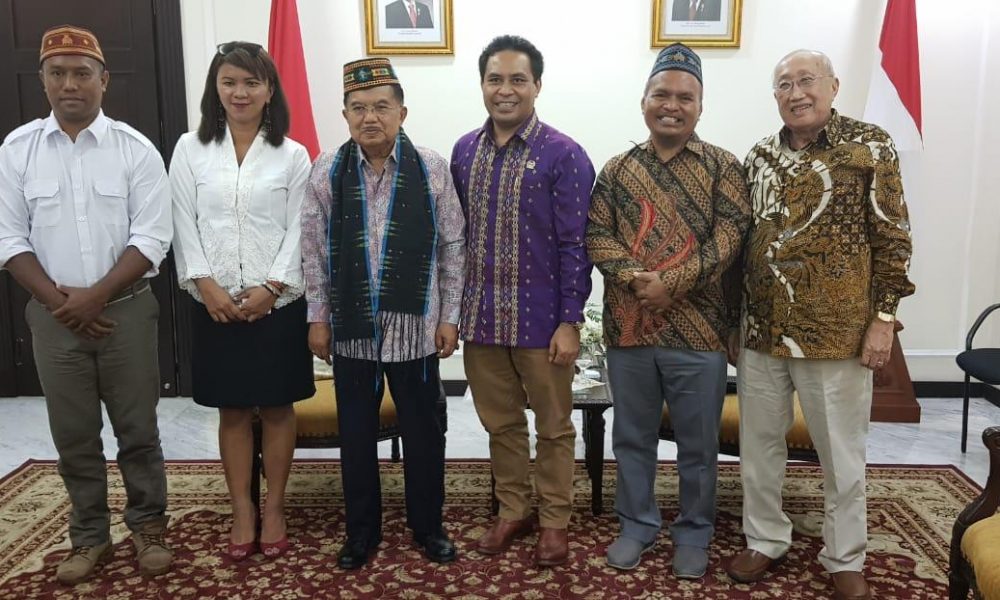 Temui Wapres, Senator NTT Minta Solusi Soal Wacana Penutupan Taman Komodo