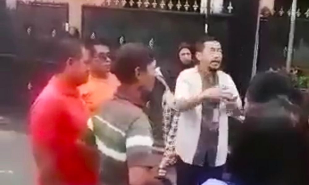 Masak Daging Babi di Rumah, Tetangga Protes Bilang Aromanya Cemarkan Udara