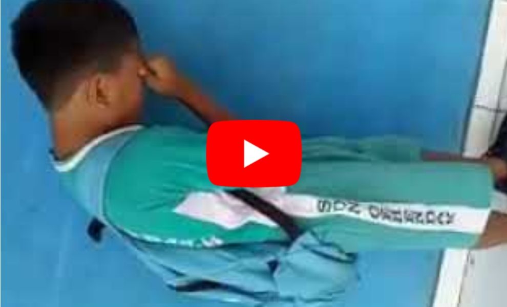 VIDEO Sedih! Kepsek Pindah Tugas, Puluhan Siswa SD Menangis Masal