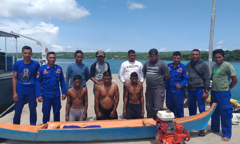 Polisi Tangkap 3 Nelayan di Perairan Rote Polisi Tangkap 3 Nelayan di Perairan Rote