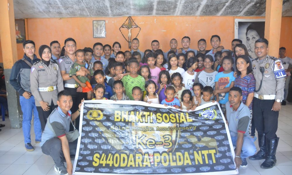 S440DARA Polda NTT Berbagi Kasih di Panti Asuhan S440DARA Polda NTT Berbagi Kasih di Panti Asuhan