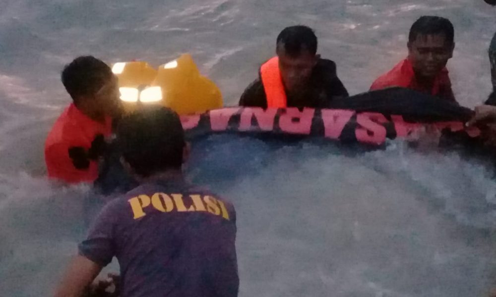 Dua Pemuda Kupang Tenggelam, Satu Tewas, Satu Dalam Pencarian