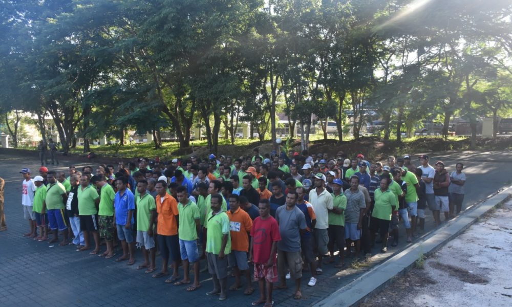245 Pegawai Dinas Kebersihan Kota Kupang Pertanyakan Pembayaran Tamsil 245 Pegawai Dinas Kebersihan Kota Kupang Pertanyakan Pembayaran Tamsil