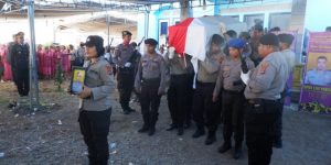 Gugur Dalam Pengamanan Pemilu, 3 Anggota Polri di NTT Naik Pangkat Istimewa