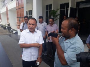 Mantan Gubernur NTT Diperiksa Selama 2,5 Jam, Dicecar Puluhan Pertanyaan