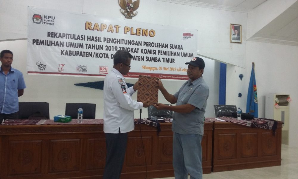 Pleno KPU Sumba Timur Berjalan Jurdil dan Demokratis
