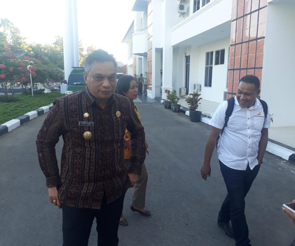 Bupati Sikka Diperiksa Selama 2,5 Jam di Kejati NTT