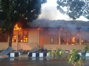 6 Ruang Biro Logistik Polda NTT Hangus Terbakar, Kerugian Rp 10 Miliar