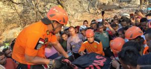 Laka Lantas di Gua Monyet Kupang, Mahasiswa Tewas Dalam Jurang