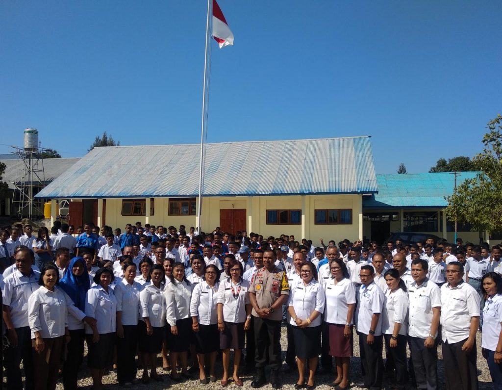Sambangi SMKN 5 Kupang, Wakapolda Minta Siswa Jaga Kamtibmas